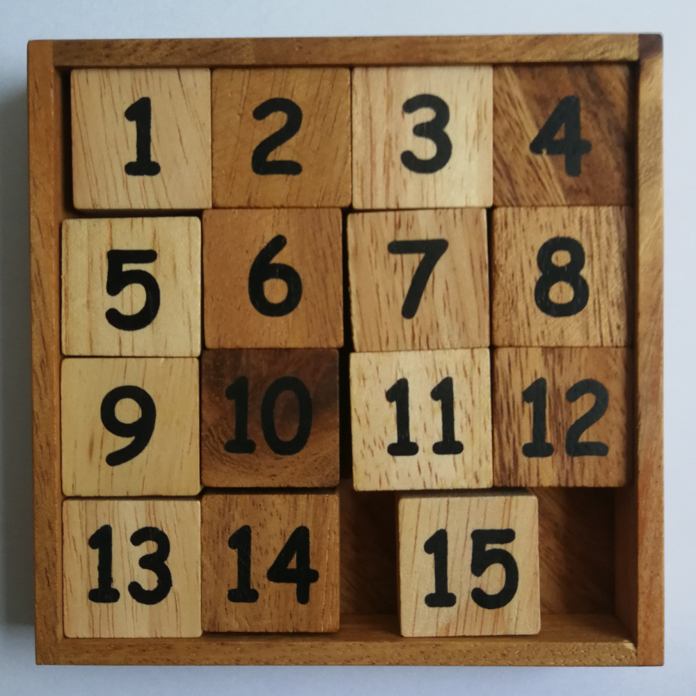 \includegraphics[width=7.4cm]{figures/p15-3}