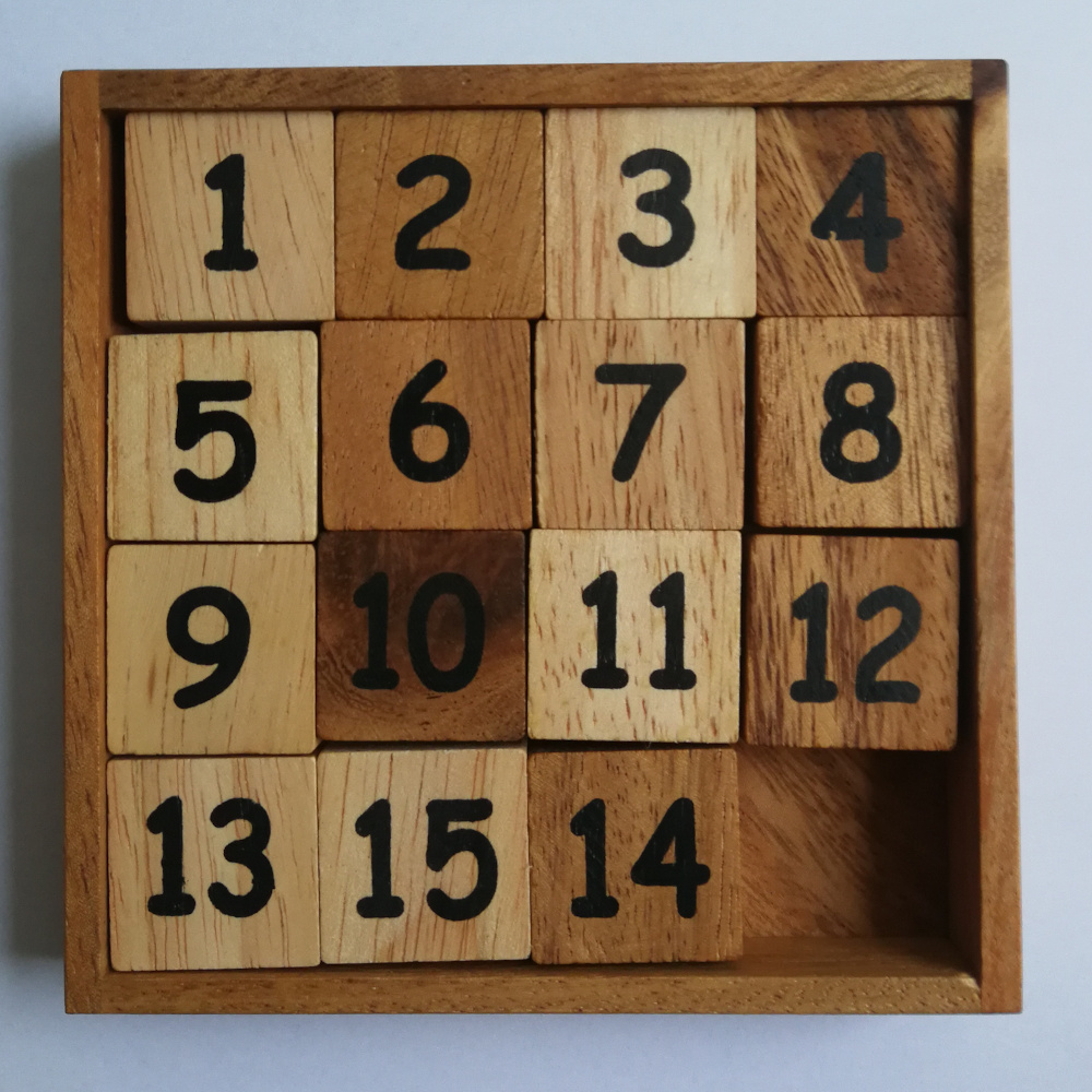 \includegraphics[width=7.4cm]{figures/p15-2}